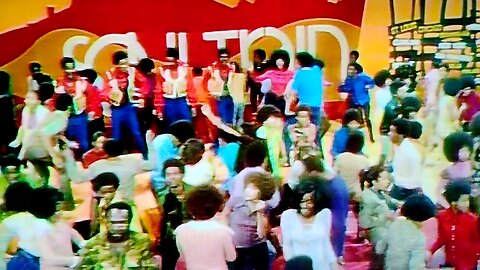 Into Soul Train 1971