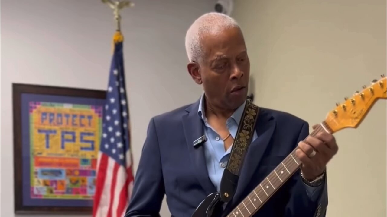 Hank Johnson’s New SONG about TRUMP 🤦‍♂️