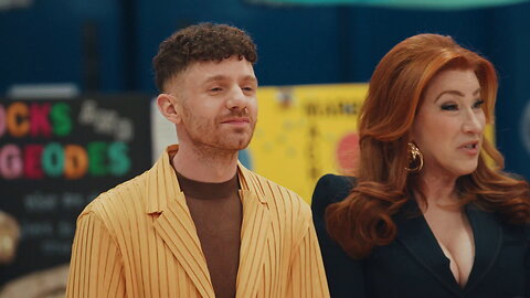 'Project Runway' Episode 4 Exclusive: 'Abbott Elementary's Chris Perfetti and Lisa Ann Walter Stop By