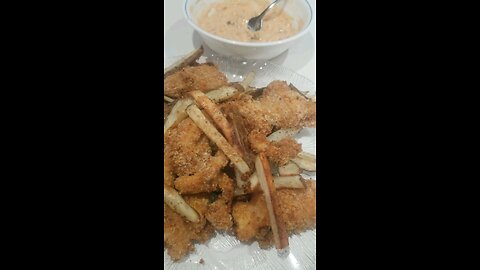 FLUKE'N CHIPS'N TARTAR SAUCE!!!