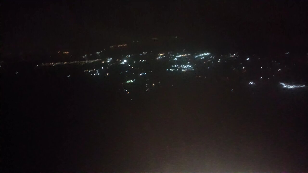 airplane ✈️ landing 🛬