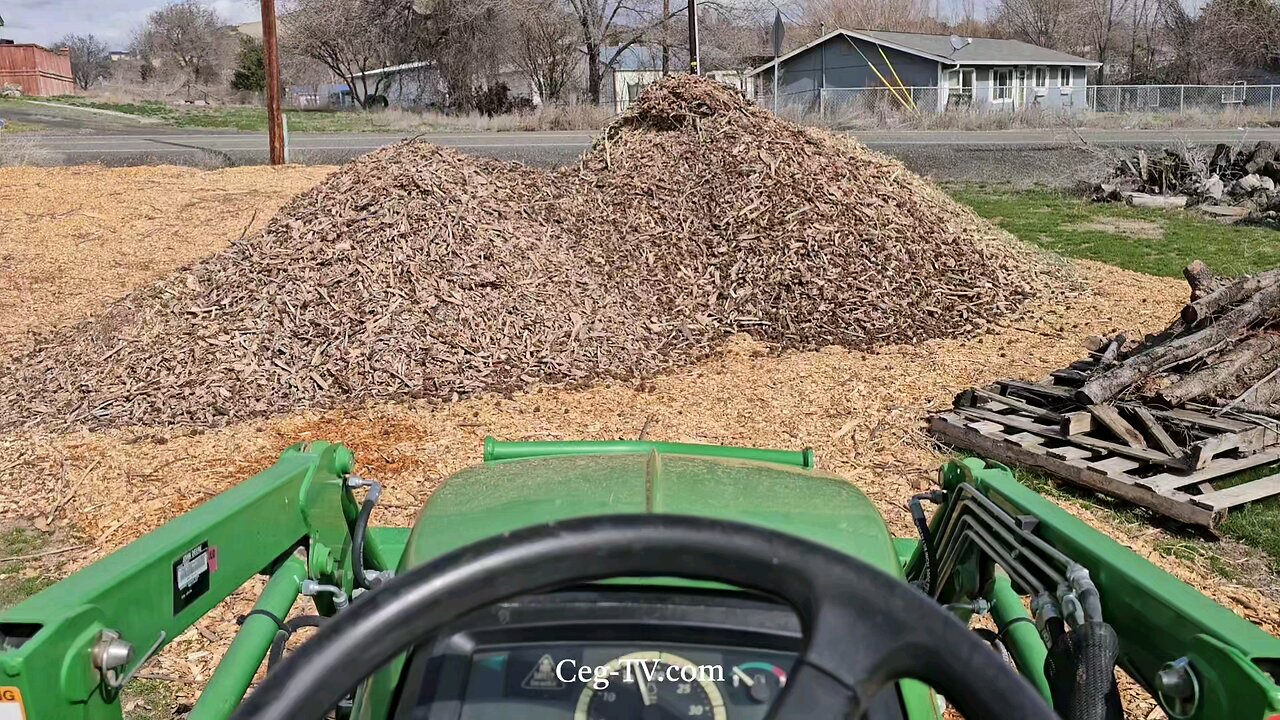 Graham Family Farm: Moving Wood Chips - March 14 2025