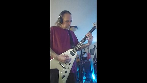 Replica (cover)