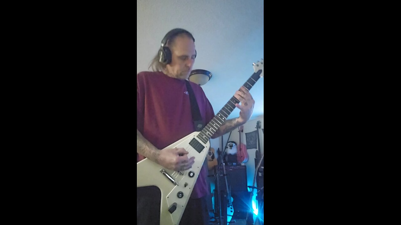Replica (cover)