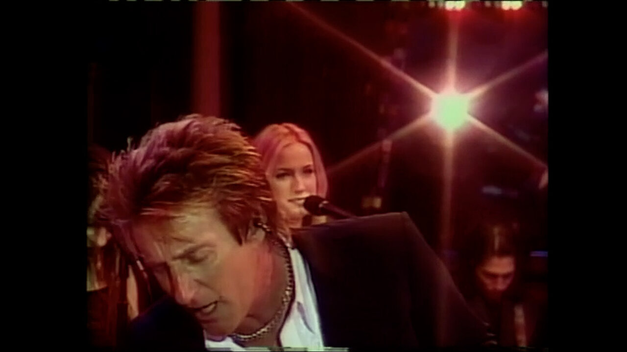February 17, 2001 - Rod Stewart 'I Can't Deny It' & 'Tonight's the Night'
