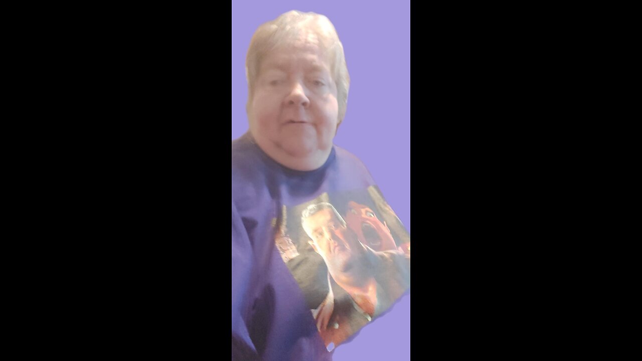 I am happy just got my bobbynic t shirt 👕 fixs Dance💃💃