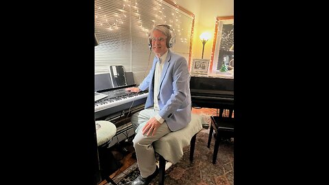 MUND-HENGE MEDIA & THE YAMAHA DGX-670 PRESENT.....