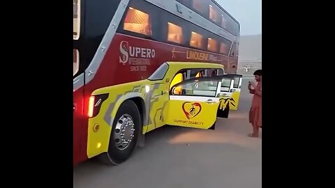 Se inaugura un nuevo servicio de ómnibus de lujo