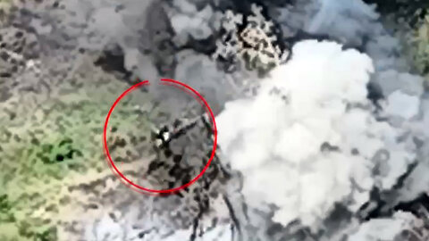 Ukrainian Kamikaze Drone Tears Russian Stormtrooper in Half on Pokrovsk Front
