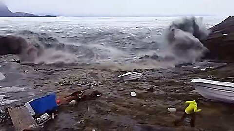 Massive Tsunami Threat Level Just Increased To High After Earthquake Off Russia