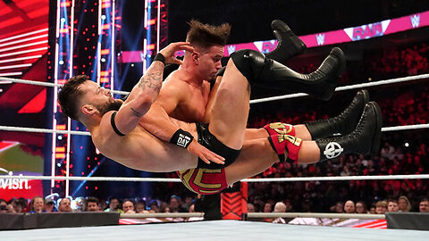Finn Bálor vs. Theory – United States Title Match: Raw, April 18, 2022 @wwefree