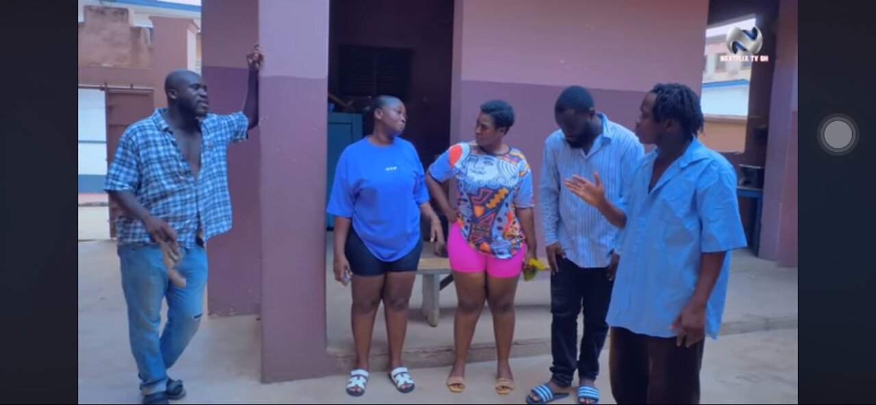 AKAEBENEZER MANAGED TO STEAL TWO FRIENDS 😂😂