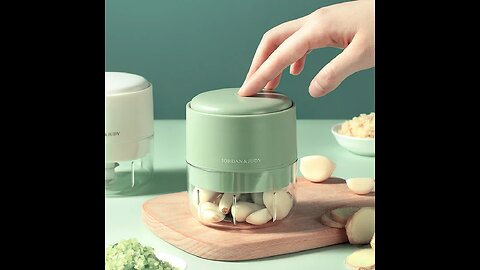 Electric Mini Wireless Portable Garlic Chopper, for Spices, Vegetable & Meat