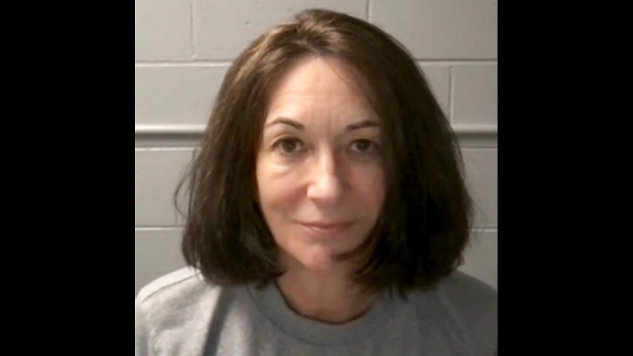 EPSTEIN'S EX-GIRLFRIEND, GHISLAINE MAXWELL IS READY TO TALK?
