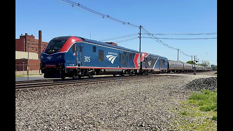 Amtrak Floridian Engine 305 w Heritage Paint Scheme.
