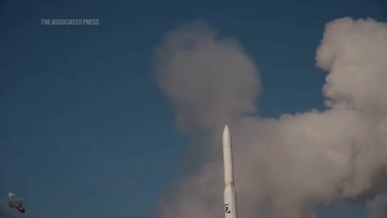 First Australian-made rocket crashes after 14 seconds of flight