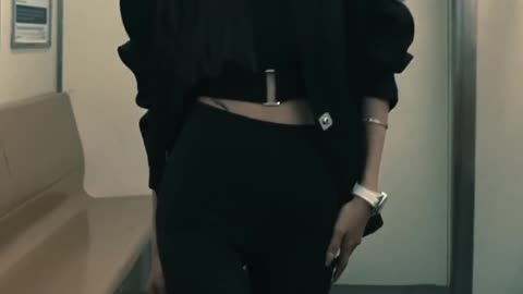 浪漫不一定非得要一束花 也可以是有人听你讲一堆废话