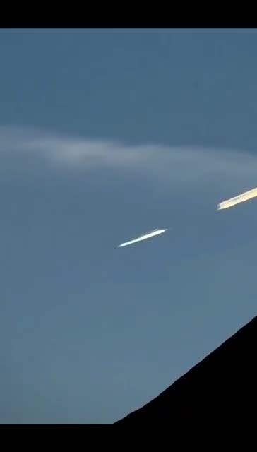 Per i negazionisti delle chemtrails. Prendetevi tutto il tempo che vi serve