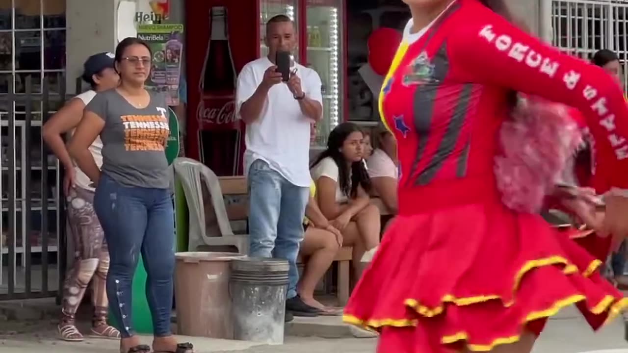 Bella bastonera ✅❤️😍