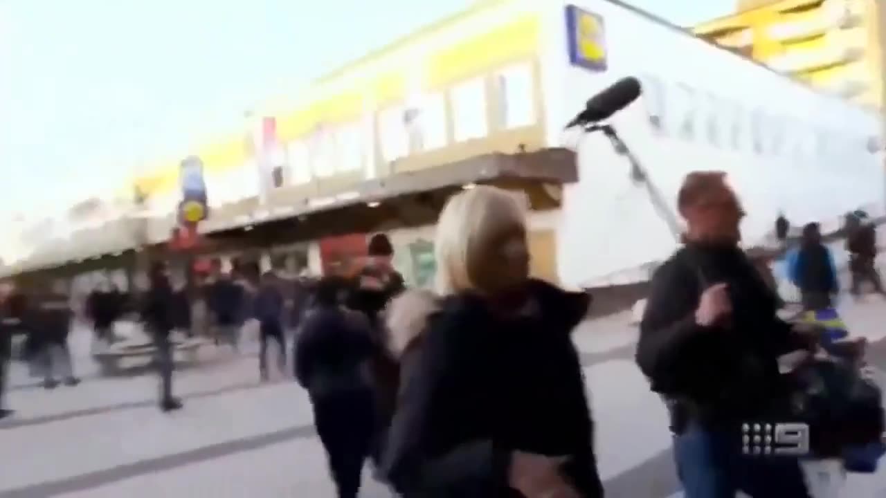 Giornalisti di "60 Minutes" in Svezia per un servizio su integrazione immigrati