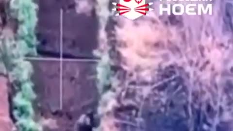 😲💣 Ukraine Russia War | Russian Soldier's Desperate Attempt to Cross Trench | RCF