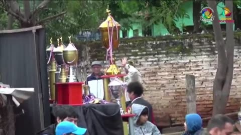 Acompáñanos En Esta Transmisión En Vivo
