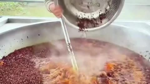 🔥 Giant Wok, Giant Flavor! | Traditional Huo Yun Base in the Making 🥵🍜