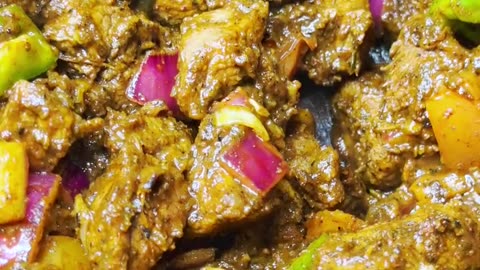 ඌරු මස් කරියක්
