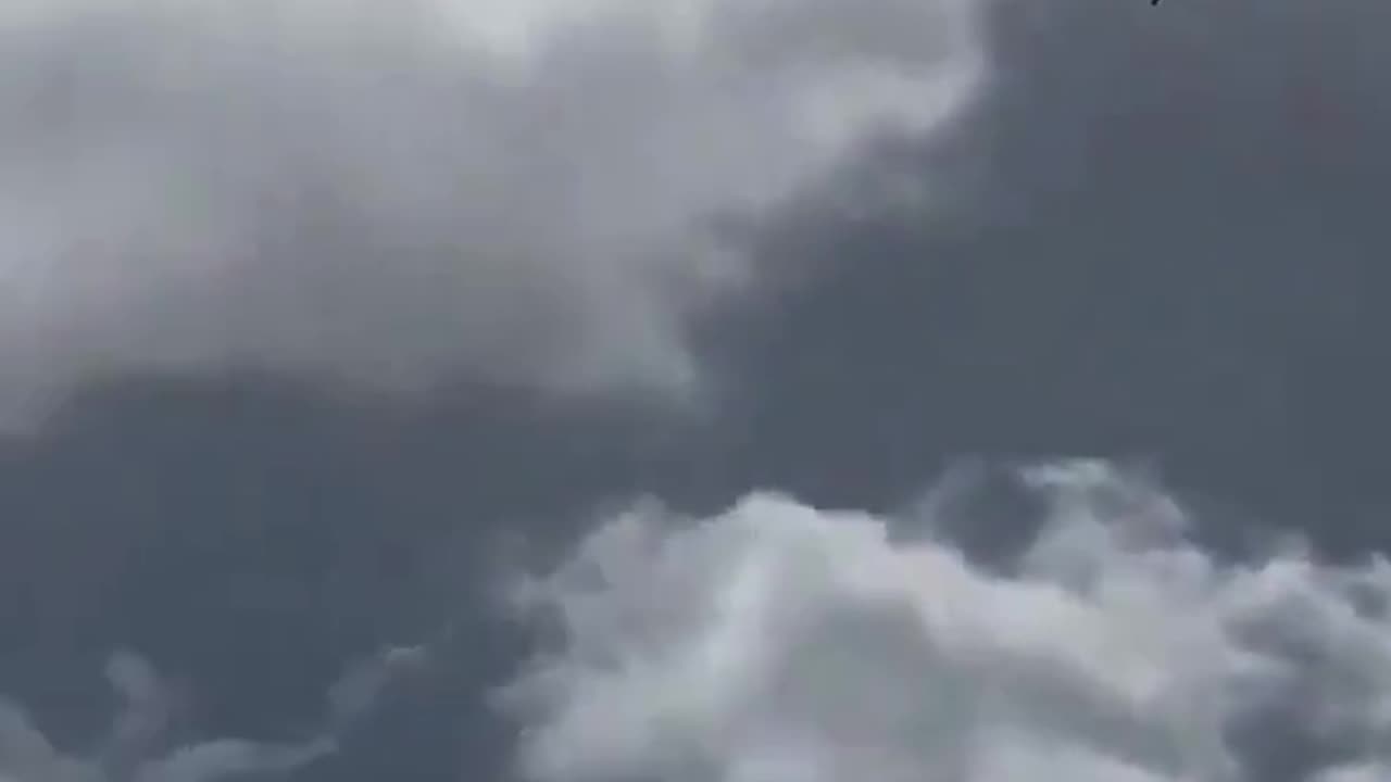 Large U.S. military movement observed by air in Puerto Rico.