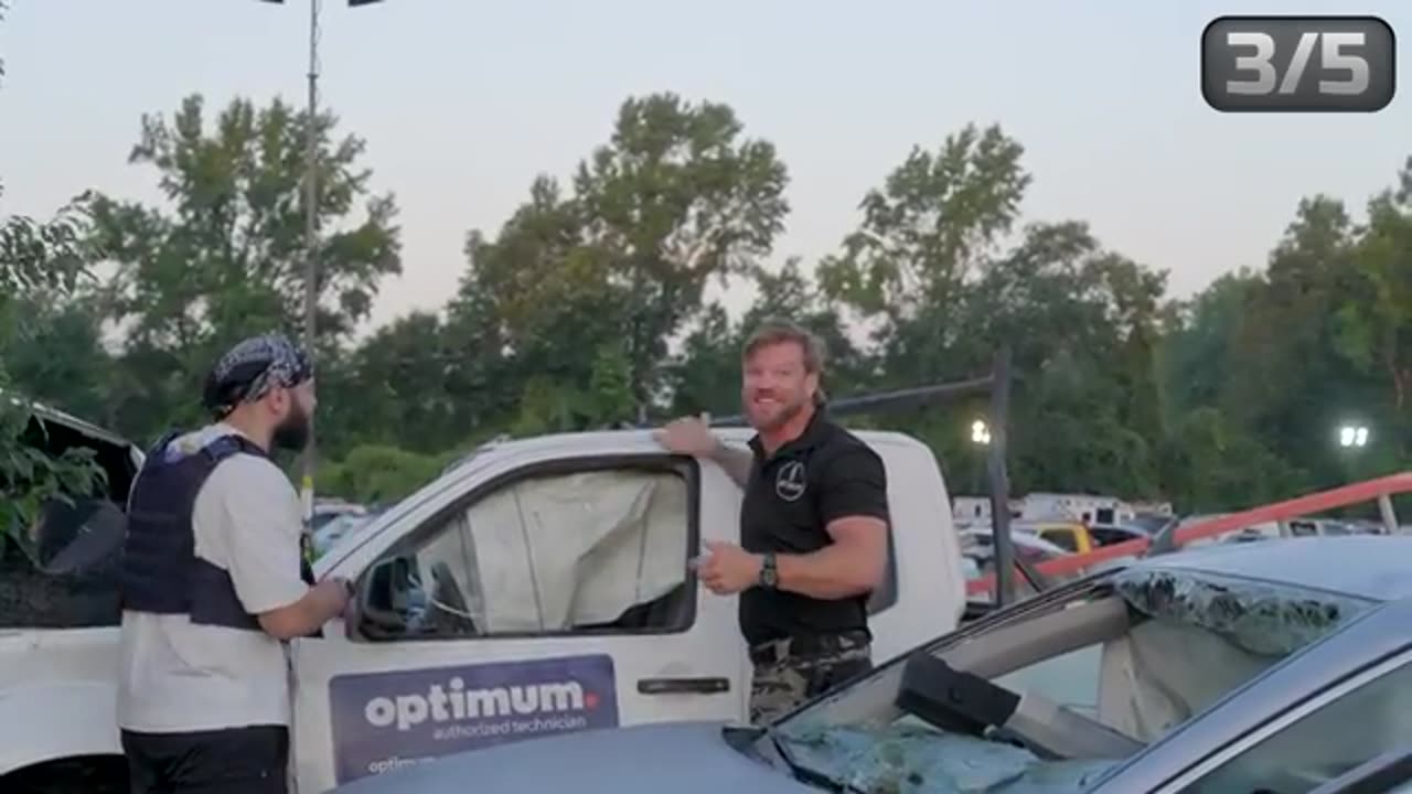 World Fastest Car Vs Cheetah