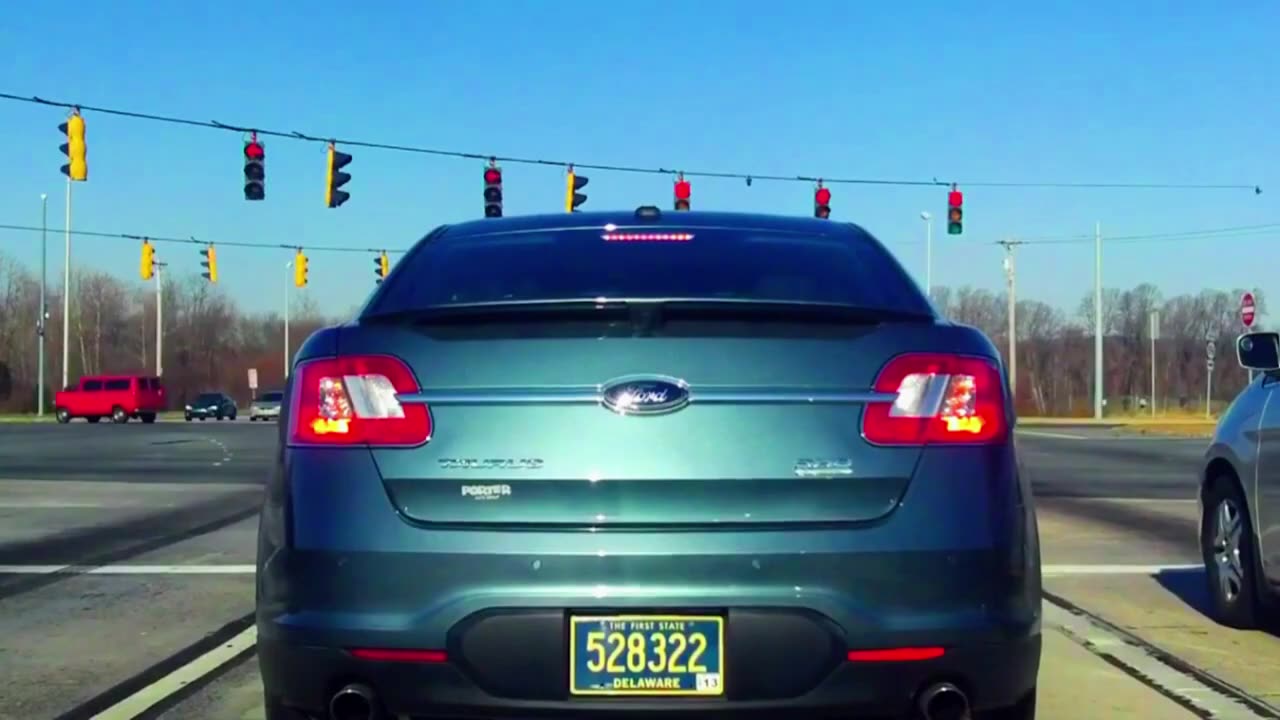 Ford Taurus