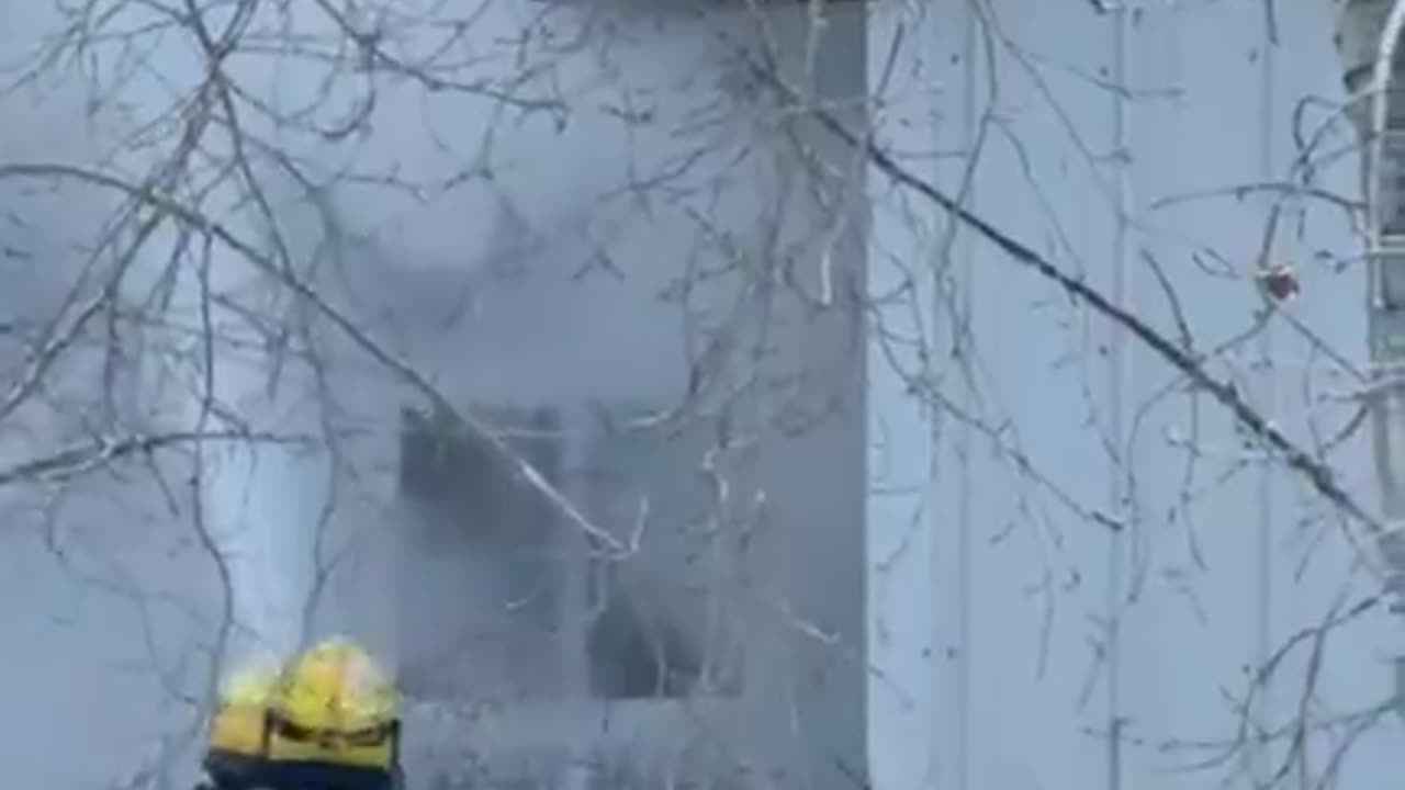 house explodes....fire fighters scrambling.. Ft Nelson B.C.
