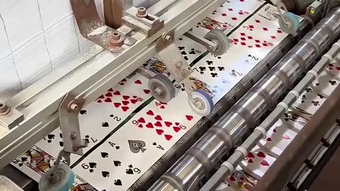WHY DOES A DECK OF CARDS ALWAYS HAVE 52 CARDS