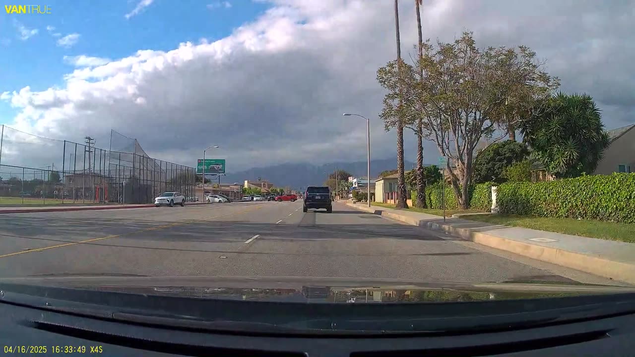 Car Flies Across Traffic and Gets T-Boned