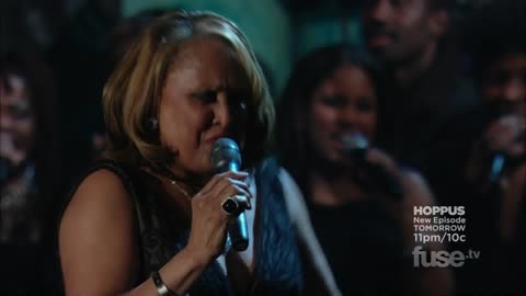 He's a Rebel (The Crystals cover) with Bette Midler & Bruce Springsteen - Darlene Love (live)