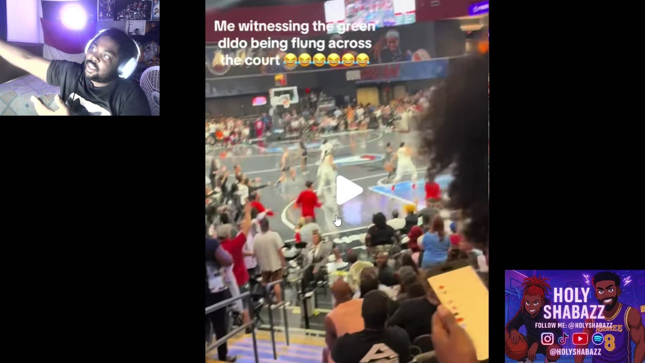 They Throwin Toys At The Wnba Game #holyshabazz