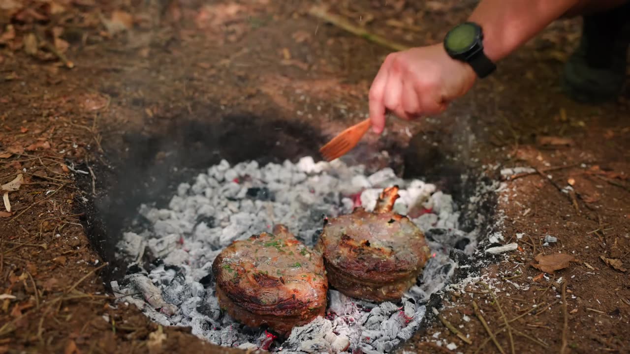 How I Cooked the Perfect Caveman Steak in Nature