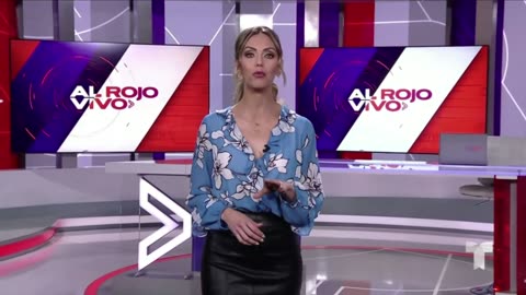 Jessica Not Only Likes Boots But Leather As Well 1 of 3