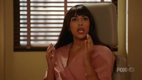 Schmidt saying goodbye to Ceces boobs, hilarious New Girl