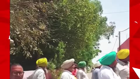 Kisan ਨਾਲ 20 ਲੱਖ ਦੀ ਠੱਗੀ ਕਰ ਗਿਆ ਬਾਬਾ clash Video Punjab Police