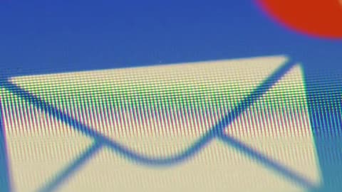 Unsolicited Politics Teaser: 'Did you get that email I sent you?'