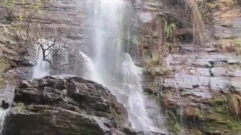 Cascade de kpimé Togo West Africa