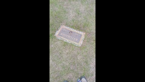 pretty cool graves