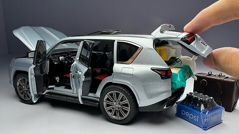 Most Realistic Diecast Model Car Lexus LX600 1/22 Scale Miniature