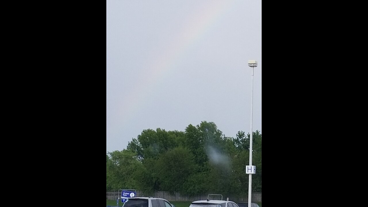 Real Rainbow and Why
