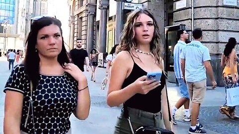 🇮🇹 Milan Italy midtown girls 🇮🇹ミラノ（イタリア） 🇮🇹