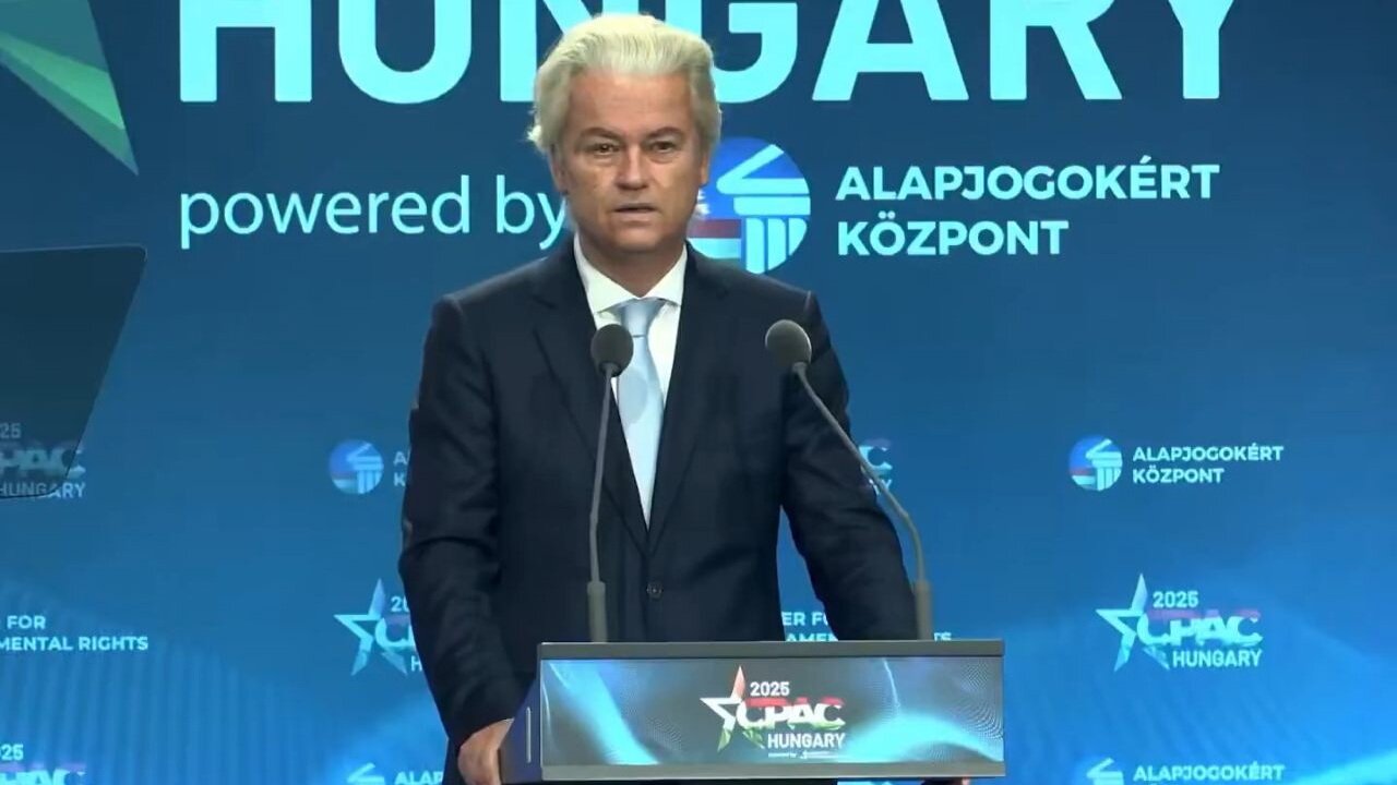 Geert Wilders Reveals His Partys Plan To Take Back The Netherlands: 60,000 Syrian Refugees Deported