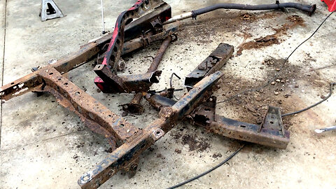 Breaking & Cutting Up a Rusty Toyota Truck Frame for Scrap