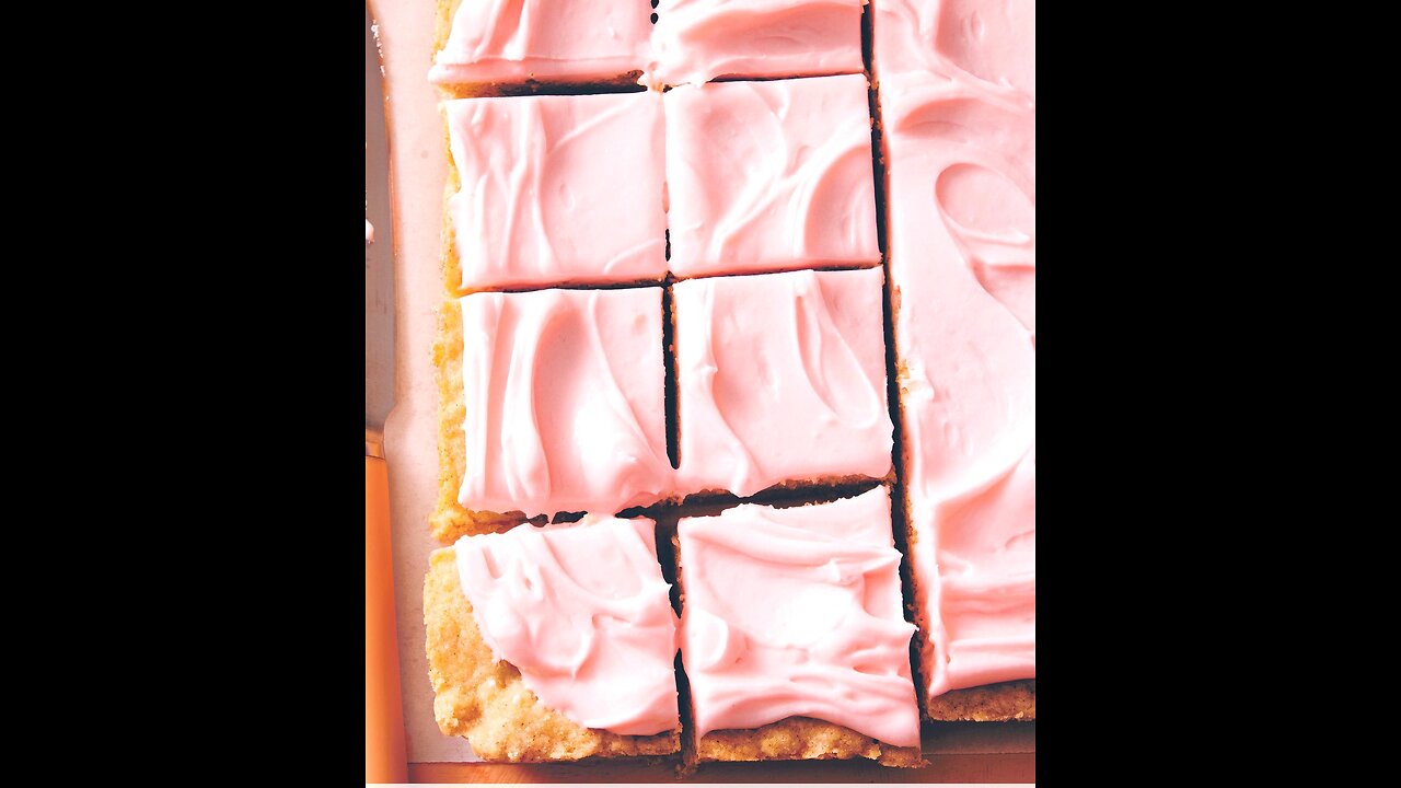 Pretty-in-Pink Cookie Bars