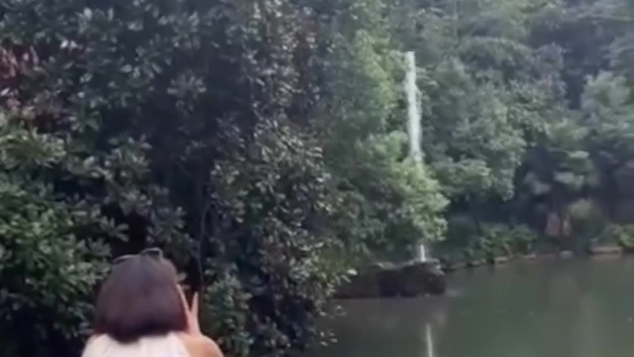 “Comedy shoot kar रहे थे…😭😂”